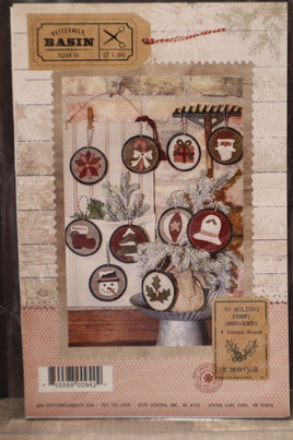 10 Holiday Penny Ornaments Wool Applique Pattern By Buttermilk Basin