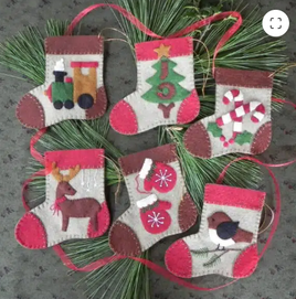 Warm Feet Wool Applique Ornament Kit By Rachels of Greenfield