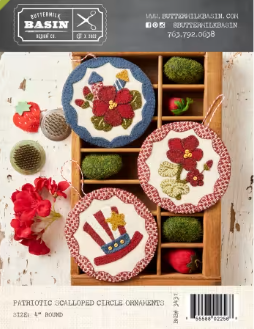 Patriotic Scalloped Circle Ornaments # BMB3431 Wool Applique Pattern By Buttermilk Basin